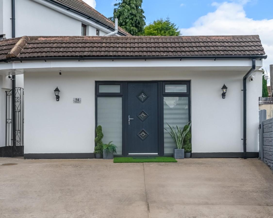 Luxury One Bedroom Guesthouse M6, Junction 10 Walsall Willenhall Kültér fotó